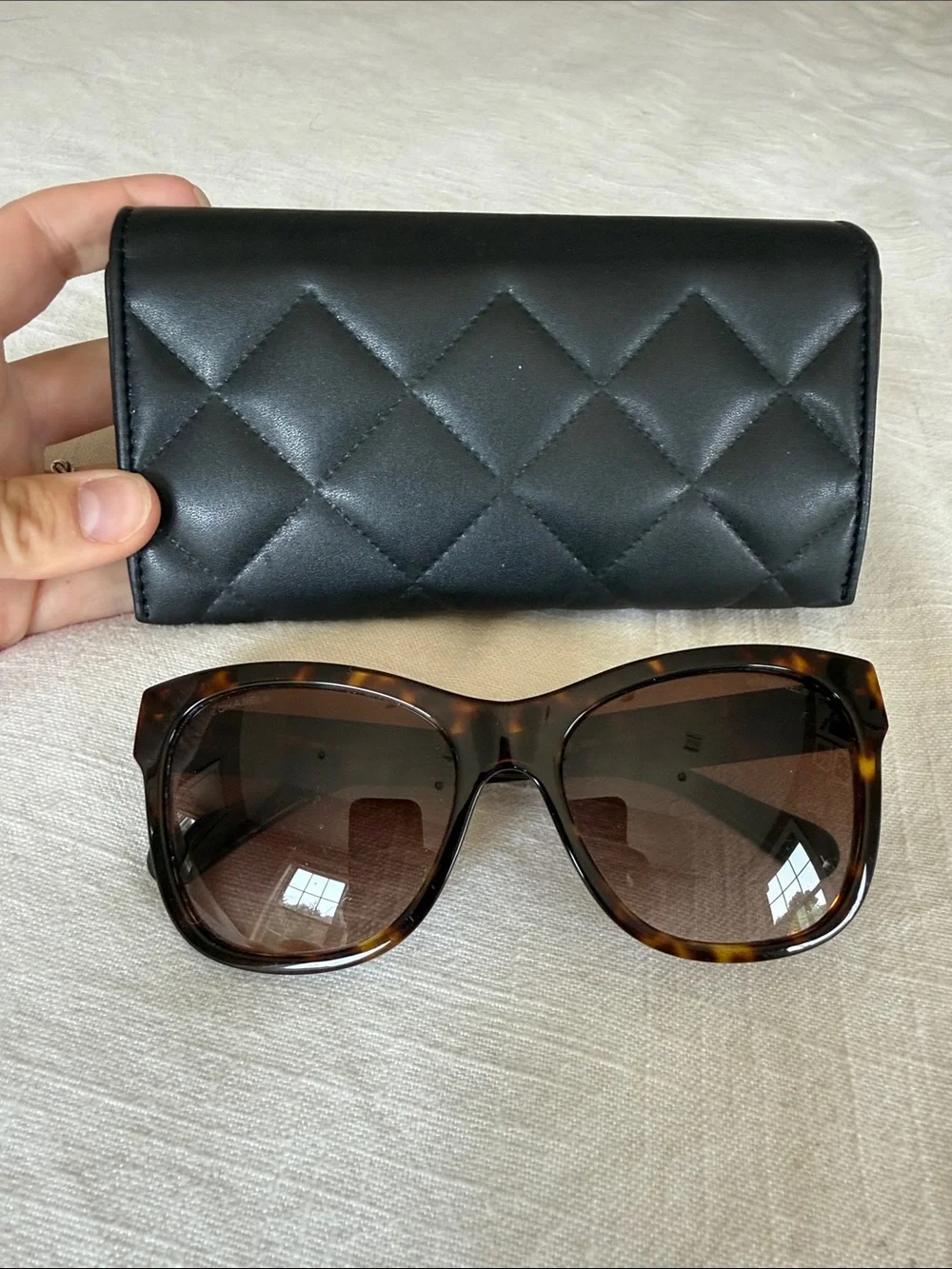 CHANEL Tortoiseshell Cat-Eye Sunglasses - Brown with quilted chanel case